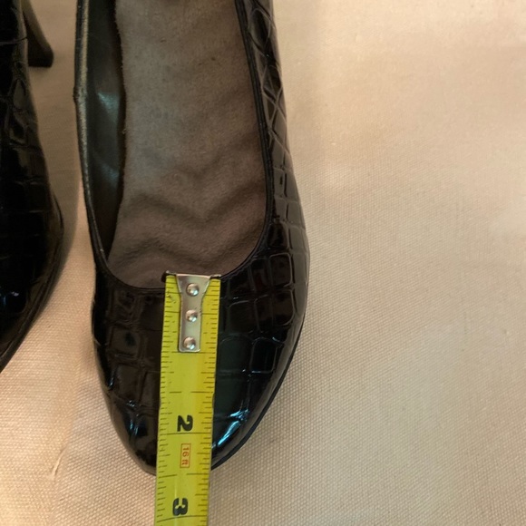 Avon black heels size 8  New - Picture 6 of 11